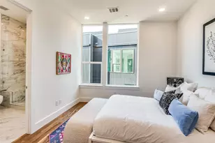 426 W 9th St, Dallas, TX 75208 - Photo 17