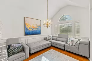 5231 Kathryn Dr, Grand Prairie, TX 75052 - Photo 5