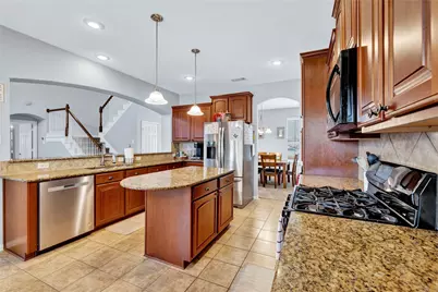 8124 Hickory Upland Drive, Fort Worth, TX 76131 - Photo 9