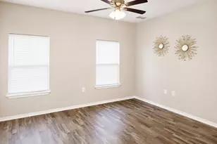 2021 Meadow Park Dr, Princeton, TX 75407 - Photo 11