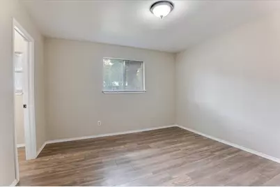2100 NW 3rd Avenue, Mineral Wells, TX 76067 - Photo 7