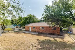 2100 NW 3rd Ave, Mineral Wells, TX 76067 - Photo 25