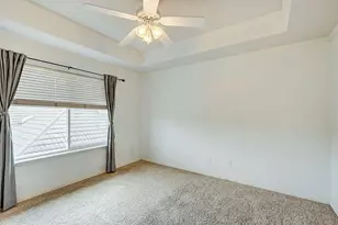 2804 Vermont Ct, Arlington, TX 76001 - Photo 37