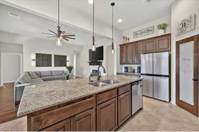 1156 Blue Sky Lane, Burleson, TX 76058 - Photo 17