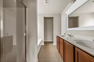 5533 Grenada Dr, Fort Worth, TX 76119 - Photo 13