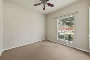 5533 Grenada Dr, Fort Worth, TX 76119 - Photo 17