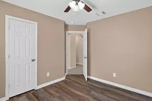 1352 Bateman Ln, Celina, TX 75009 - Photo 11