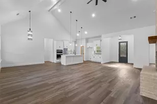 5609 Thousand Oaks Dr, Joshua, TX 76058 - Photo 13