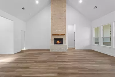 5609 Thousand Oaks Drive, Joshua, TX 76058 - Photo 11
