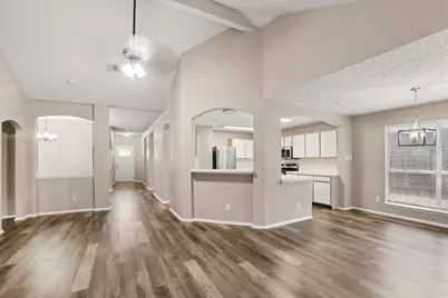 1010 Barkridge Drive, McKinney, TX 75069 - Photo 5