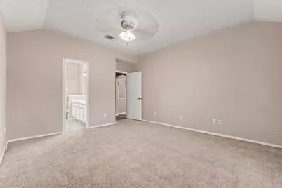 1010 Barkridge Drive, McKinney, TX 75069 - Photo 11