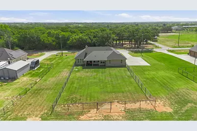 1212 County Road 4797, Springtown, TX 76082 - Photo 37