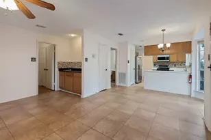 606 Berkley Dr, Grapevine, TX 76051 - Photo 7