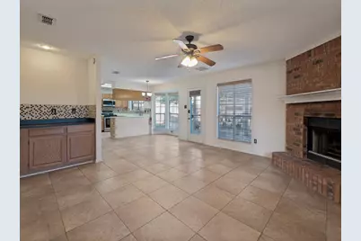 606 Berkley Drive, Grapevine, TX 76051 - Photo 5