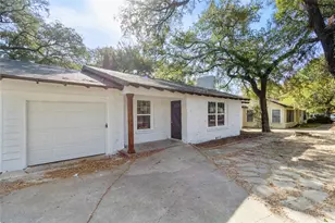 2029 Lynnhaven Rd, Fort Worth, TX 76103 - Photo 1