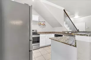 1523 Cozy Dr, Fort Worth, TX 76120 - Photo 9