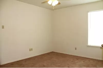 1424 Walters Drive, Granbury, TX 76048 - Photo 5