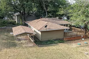 259 Dock St, Bridgeport, TX 76426 - Photo 13