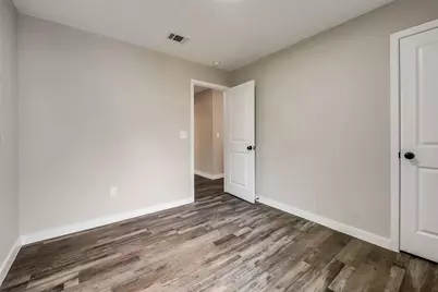 2617 Ryan Avenue, Fort Worth, TX 76110 - Photo 17