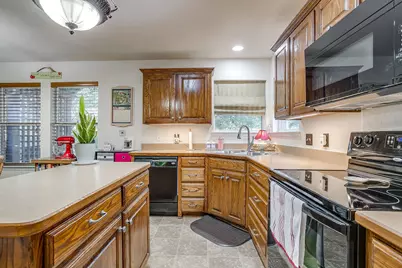 725 Snapper Drive, Burleson, TX 76028 - Photo 23