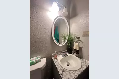1108 N Elm Street #6, Denton, TX 76201 - Photo 13
