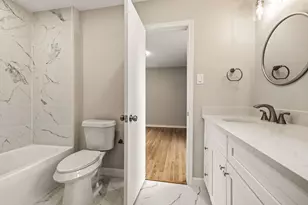 10419 Royalwood Dr, Dallas, TX 75238 - Photo 27