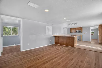3205 Oak Hill Drive, Granbury, TX 76048 - Photo 11