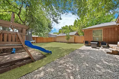 1102 Ash Street, Irving, TX 75060 - Photo 31