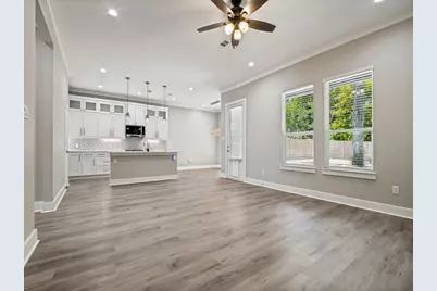 1114 E Woodin Boulevard, Dallas, TX 75216 - Photo 7