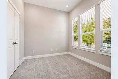 1114 E Woodin Boulevard, Dallas, TX 75216 - Photo 19