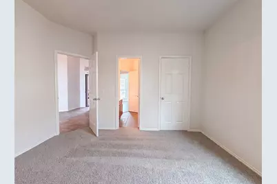 1756 Hidden Brook Drive, Grand Prairie, TX 75050 - Photo 15