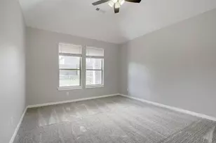 3925 Chesapeake Ln, Heartland, TX 75126 - Photo 13