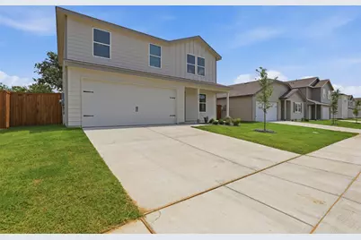 832 Eagles Nest Drive, Cleburne, TX 76031 - Photo 1