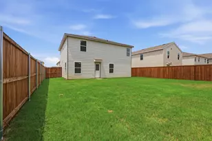 832 Eagles Nest Dr, Cleburne, TX 76031 - Photo 31