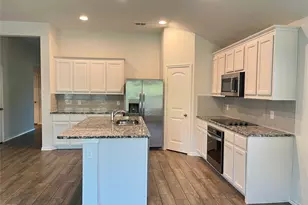 3736 Maroon Creek Rd, Aubrey, TX 76227 - Photo 5