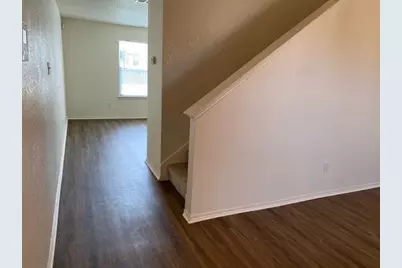 1101 Mustang Ridge Drive, Fort Worth, TX 76052 - Photo 3