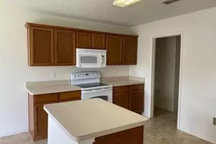 1101 Mustang Ridge Dr, Fort Worth, TX 76052 - Photo 11