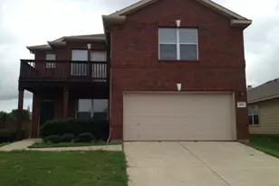 1101 Mustang Ridge Dr, Fort Worth, TX 76052 - Photo 1