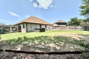 1509 Creekside Ave, Sherman, TX 75092 - Photo 17