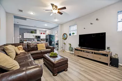 4411 Rosine Avenue, Dallas, TX 75215 - Photo 5