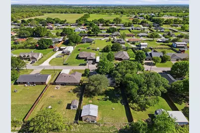4041 Country Meadows Circle, Granbury, TX 76049 - Photo 23
