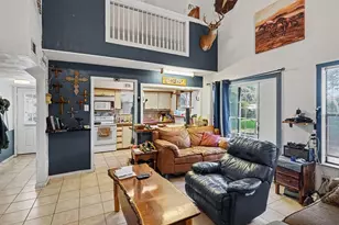 322 Hillcroft Dr, Weatherford, TX 76087 - Photo 9