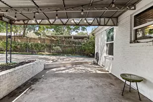 2010 Elmwood Blvd, Dallas, TX 75224 - Photo 17