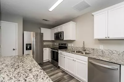 1923 Nemechek Drive, Dallas, TX 75217 - Photo 11