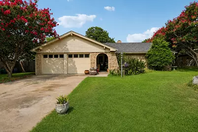 6408 San Juan Avenue, Fort Worth, TX 76133 - Photo 1
