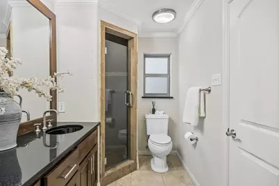 9812 Ravensway Drive, Dallas, TX 75238 - Photo 17