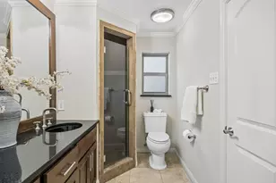 9812 Ravensway Dr, Dallas, TX 75238 - Photo 17