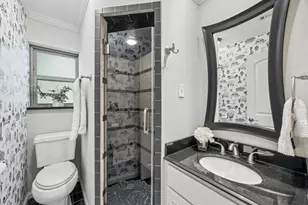 9812 Ravensway Dr, Dallas, TX 75238 - Photo 21