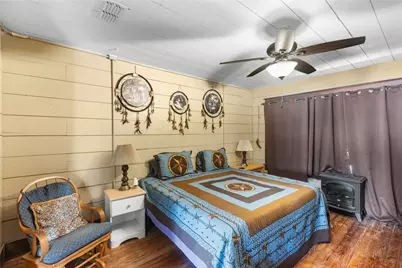 209 Pecan Street, Roxton, TX 75477 - Photo 17