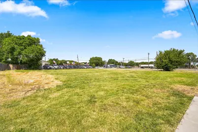5208 Bernal Drive, Dallas, TX 75212 - Photo 15